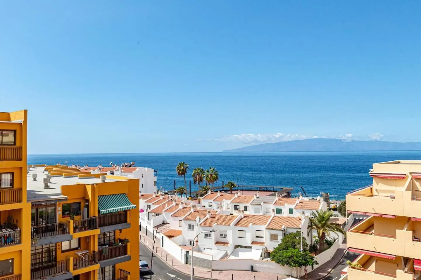 Large Terrace Jardin Apartment Puerto de Santiago