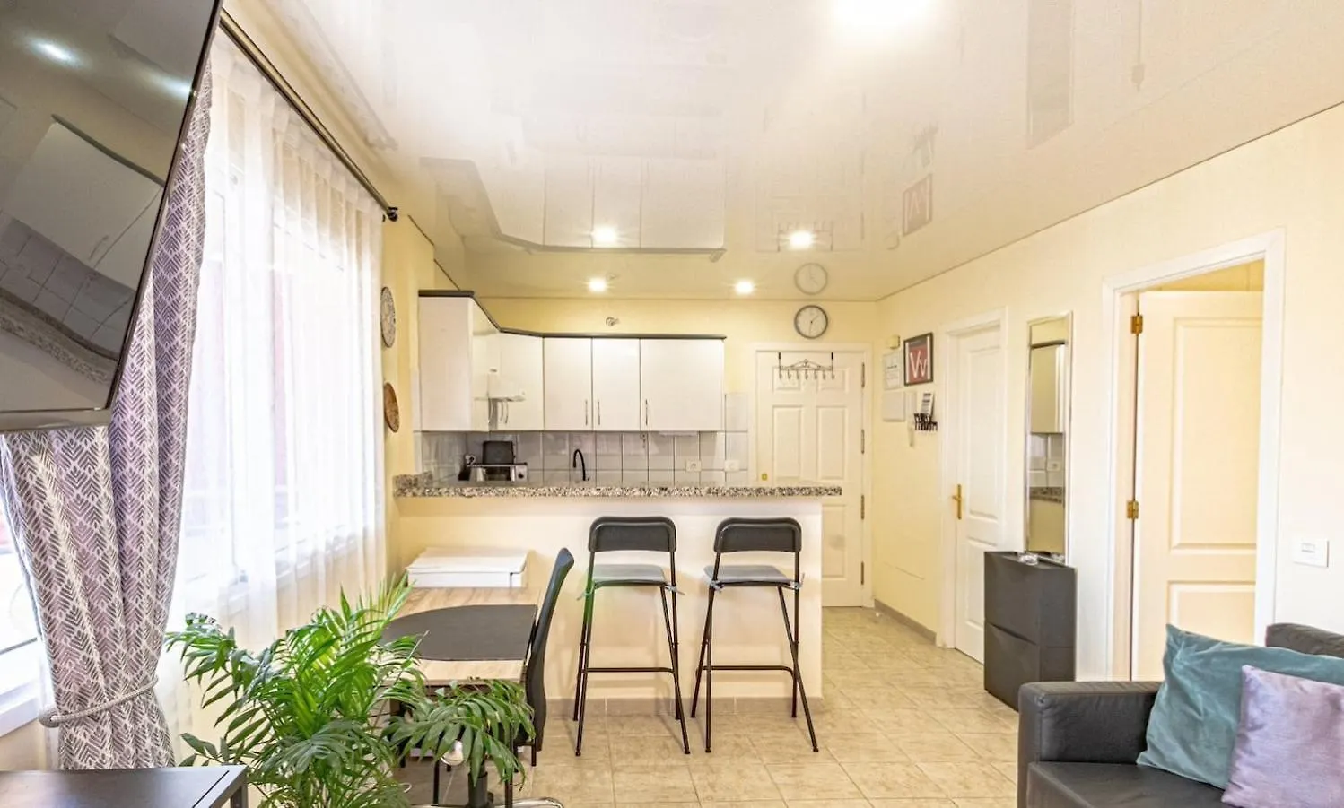 Large Terrace Jardin Apartment Puerto de Santiago
